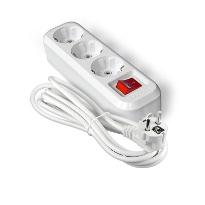 Удлинитель бытовой UNIVersal S-303А (1727) 3 места 5м З/К выкл. 3680Вт 16А белый ПВС 3*1,5мм