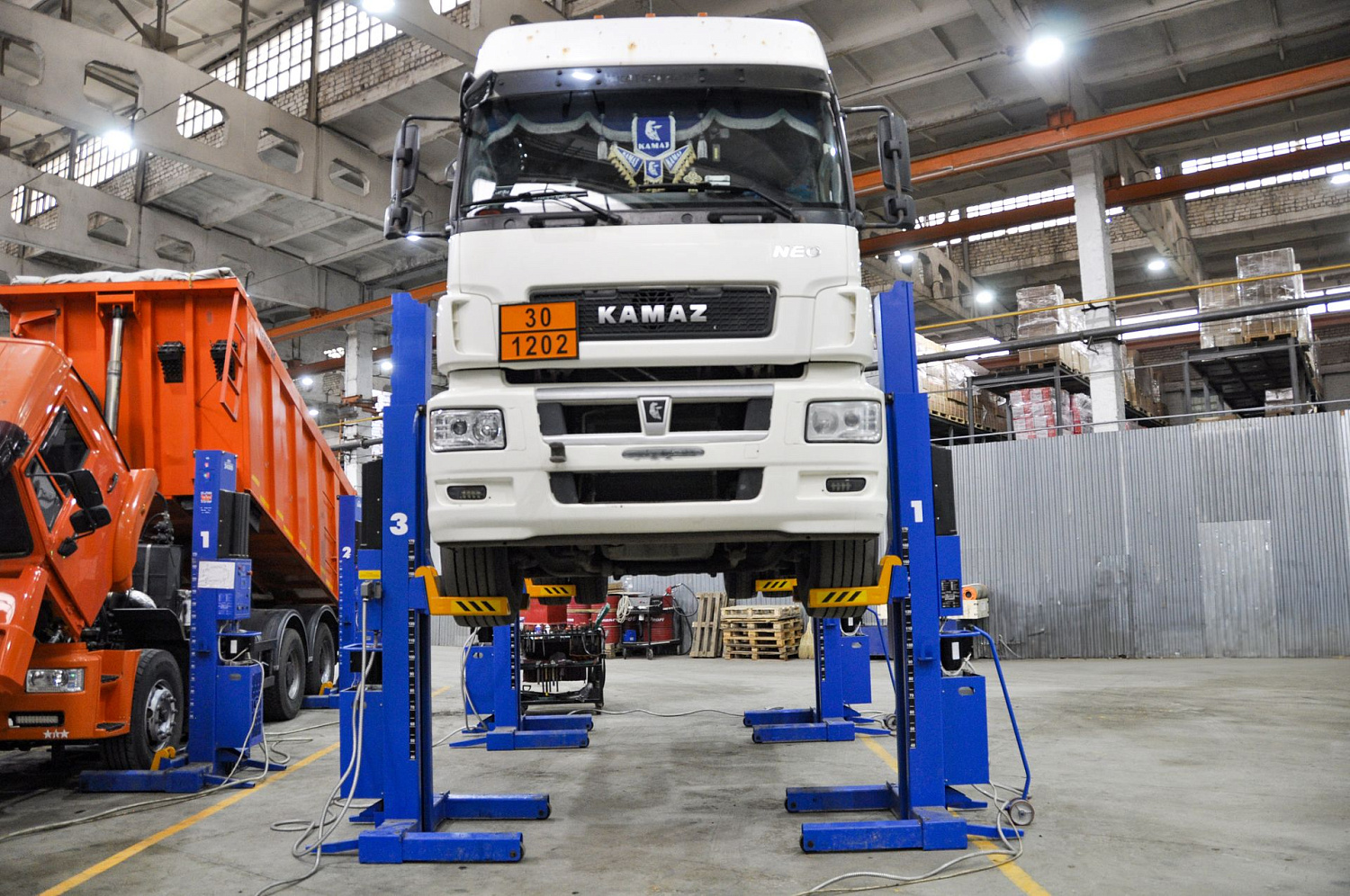 Открытие новой станции технического обслуживания коммерческого транспорта