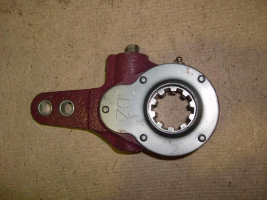 120-3501136-0У  РЫЧАГ РЕГУЛИРОВОЧНЫЙ УНИВЕРСАЛЬНЫЙ/2 отверстия/120-3502136/Автомагнат/