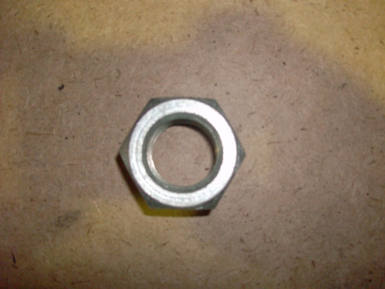 303024-П29 ГАЙКА ПАЛЬЦА ЗАДНЕЙ РЕССОРЫ(РААЗ)