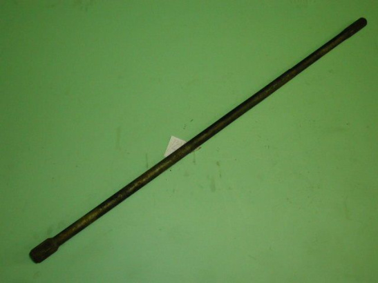 77.41.325-1 ВАЛ ВЕДУЩИЙ ВОМ ДТ-75 77.41.325-1 ВАЛ ВЕДУЩИЙ ВОМ ДТ-75