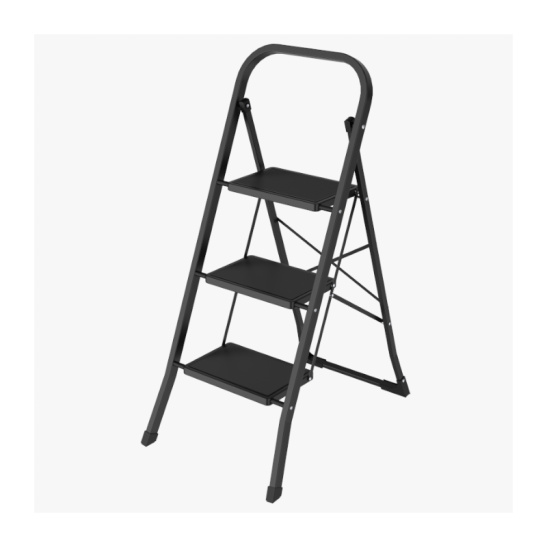 Стремянка 3-х ступенчатая стальная с широкими ступенями черная SARAYLI