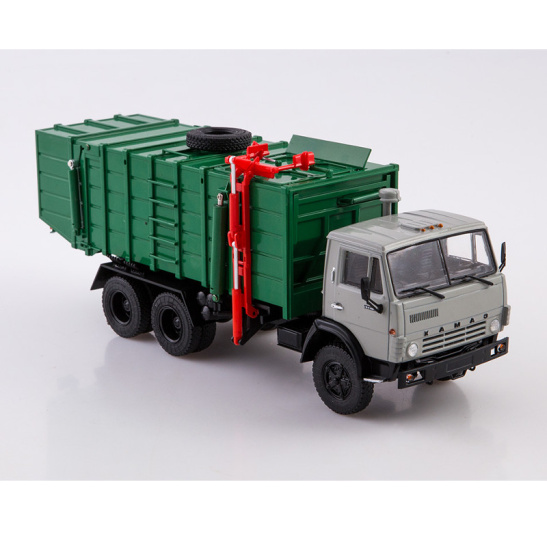 777.103252 Масштабная модель КО-415А (53213) в мягкой упаковке