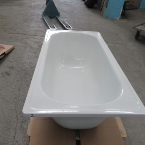 Ванна стальная 1400x700x400 мм, без ножек, белая, строительная №2 уцененная (г. Екатеринбург)