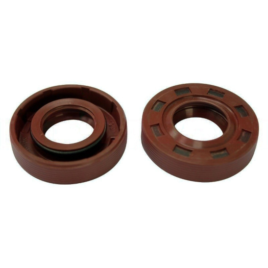 740-1029240/44 Манжета (сальник, в сб.) корпуса привода ТНВД (топливного насоса высокого давления) с пруж., и картера маховика (20*42*10) (236-1111186, 740-1029244)