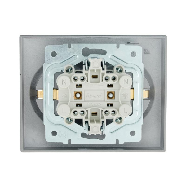 Розетка VESNA 742-3500-127B 2-ая з/к платина с/у LEZARD