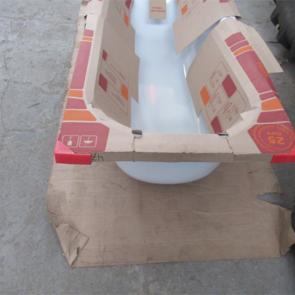 Ванна стальная 1700x700x400 мм, без ножек, белая, Antika №47 уцененная (г. Екатеринбург)