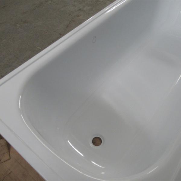 Ванна стальная 1700x700x400 мм, без ножек, белая, Antika №47 уцененная (г. Екатеринбург)