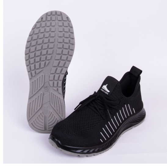 Кроссовки "УльтраЛайт" ПУ/ТПУ, МП р.43, цв.черный арт.752Т