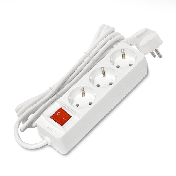 Удлинитель бытовой DOMTOK (2381) 3 места 3м 3500Вт З/К выкл. ПВС 3*1